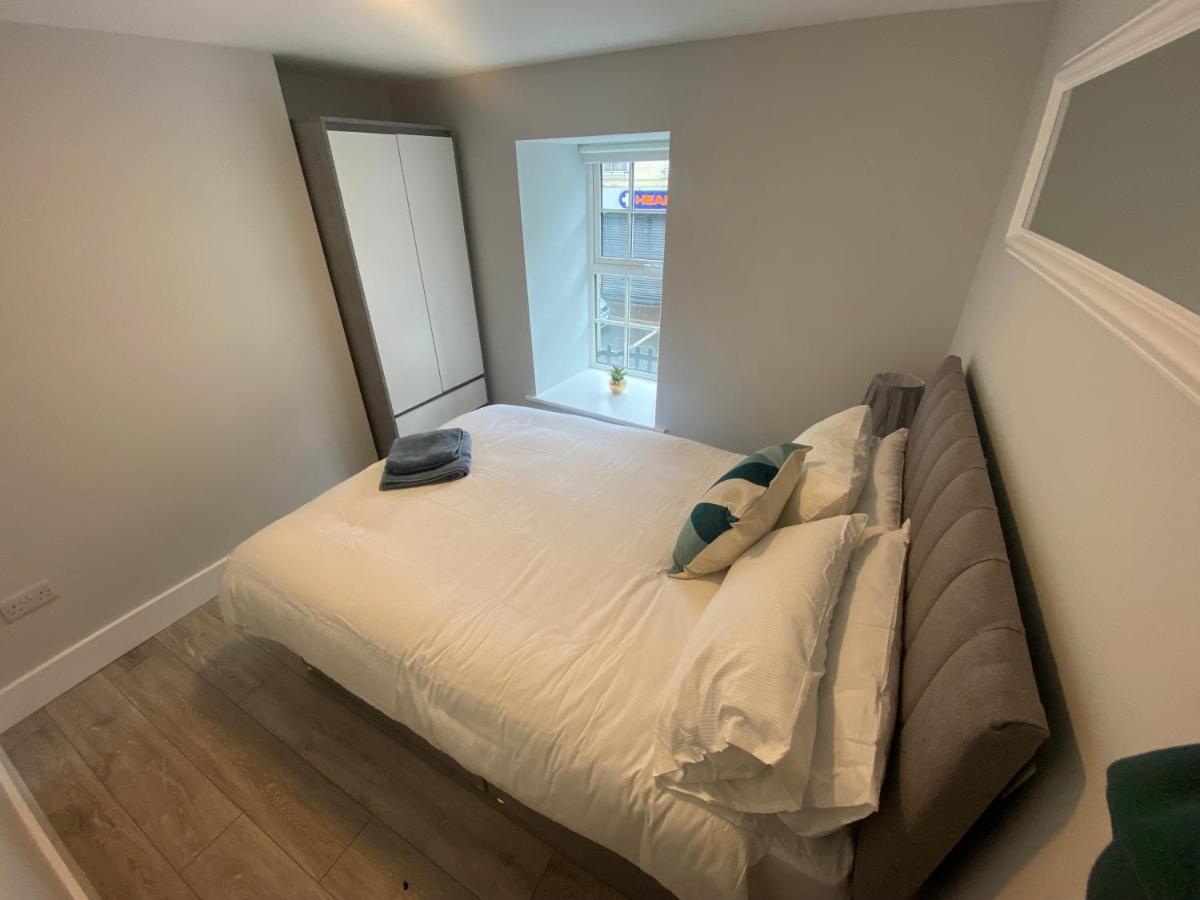 Baxters Apartments Milford Esterno foto
