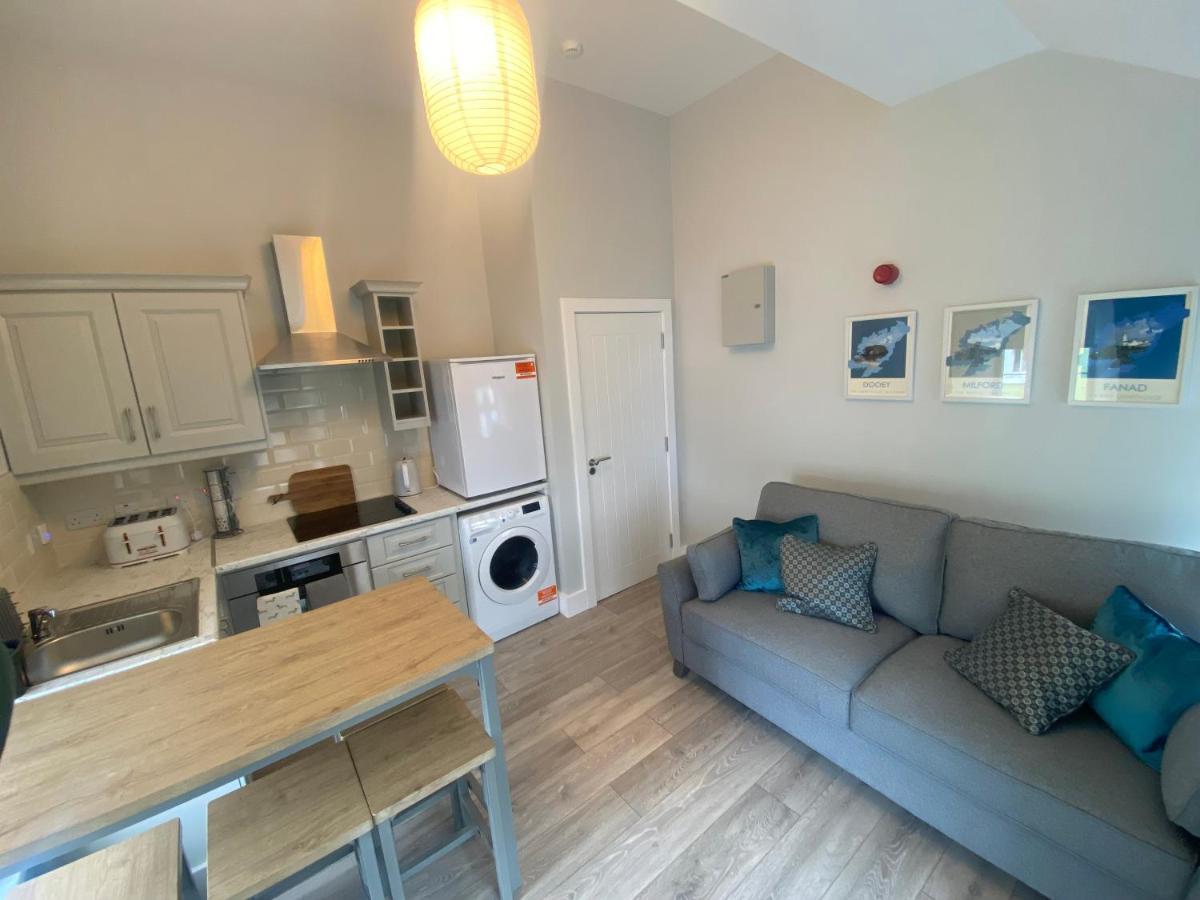 Baxters Apartments Milford Esterno foto