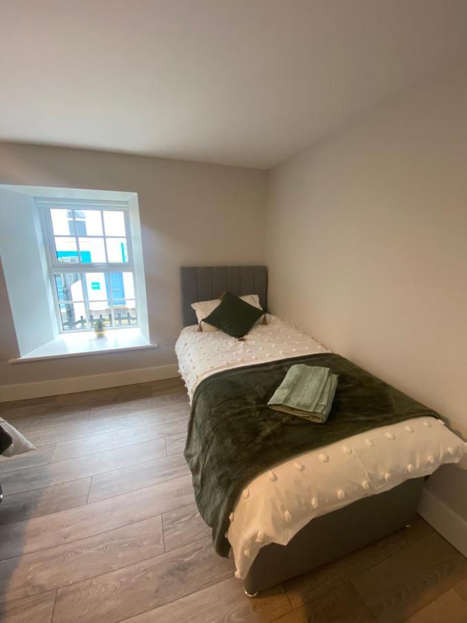Baxters Apartments Milford Esterno foto